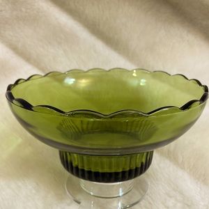 Vintage 50’s E.O.Brody CO. Cleveland Green Glass 6.5” Dish Bowl